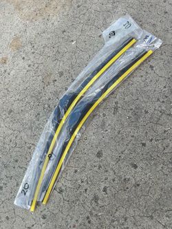 Voy a domicilio wipers limpiaparabrisas $25?el par incluye instalación en el auto tengo todas las medidas