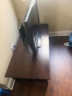 Coffee table with end tables