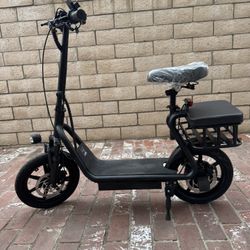 Electric scooter