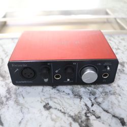 Focusrite Scarlett Solo Compact (1st Gen) USB Audio Interface