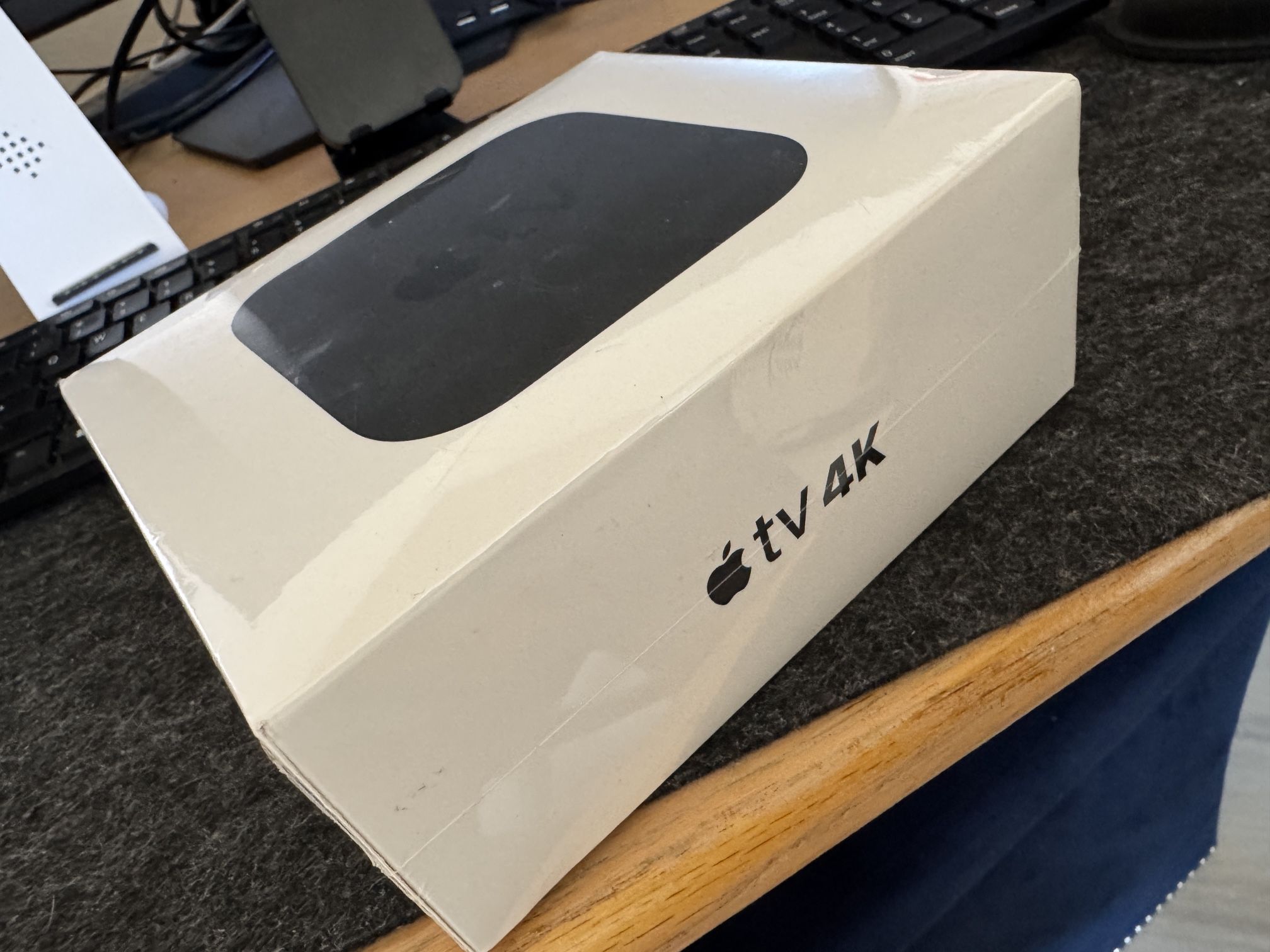 Apple TV 4K HDR 32GB * Sealed Brand New*