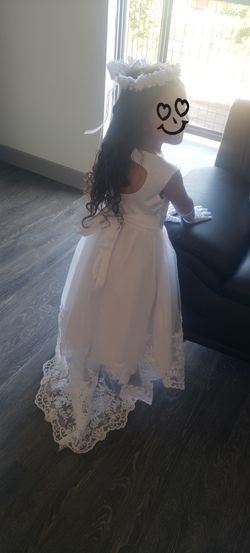 Flower girl dress, crown and white basket $60SIZE4T