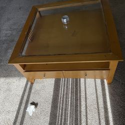 Free coffee table