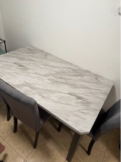 Marble dinner table