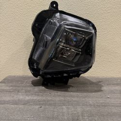 2022-2024 HYUNDAI TUCSON HEADLIGHT RH LED 