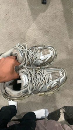 Balenciaga Tracks Size 42