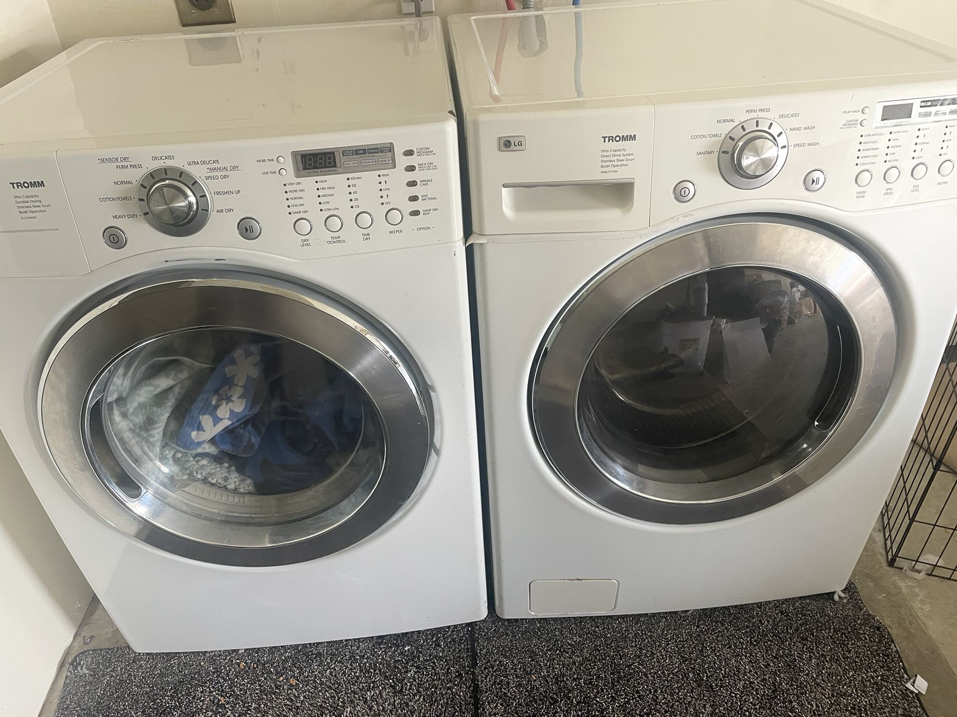 GAS LG Washer And Dryer SET
