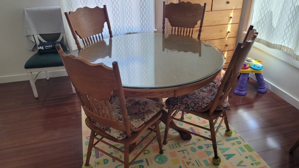 Wooden Dining Table & Chairs