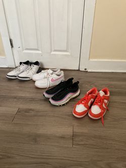 Nikes & retro 3’s
