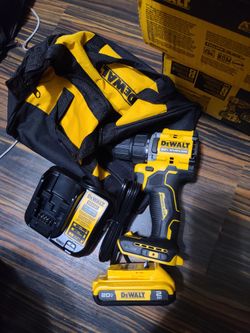 Dewalt 20v Atomic Drill Kit