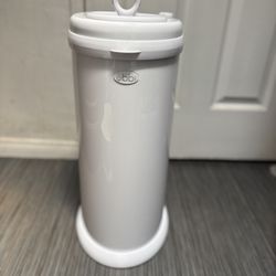 Ubbi Steel Diaper Pail