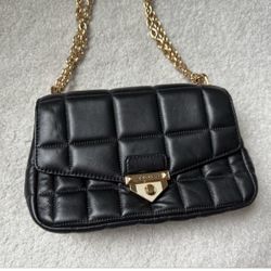 “Michael Kors SOHO Quilted Leather Bag – Excellent Condition – $498 MSRP” 
