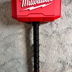 Milwaukee Tool - Thors Hammer