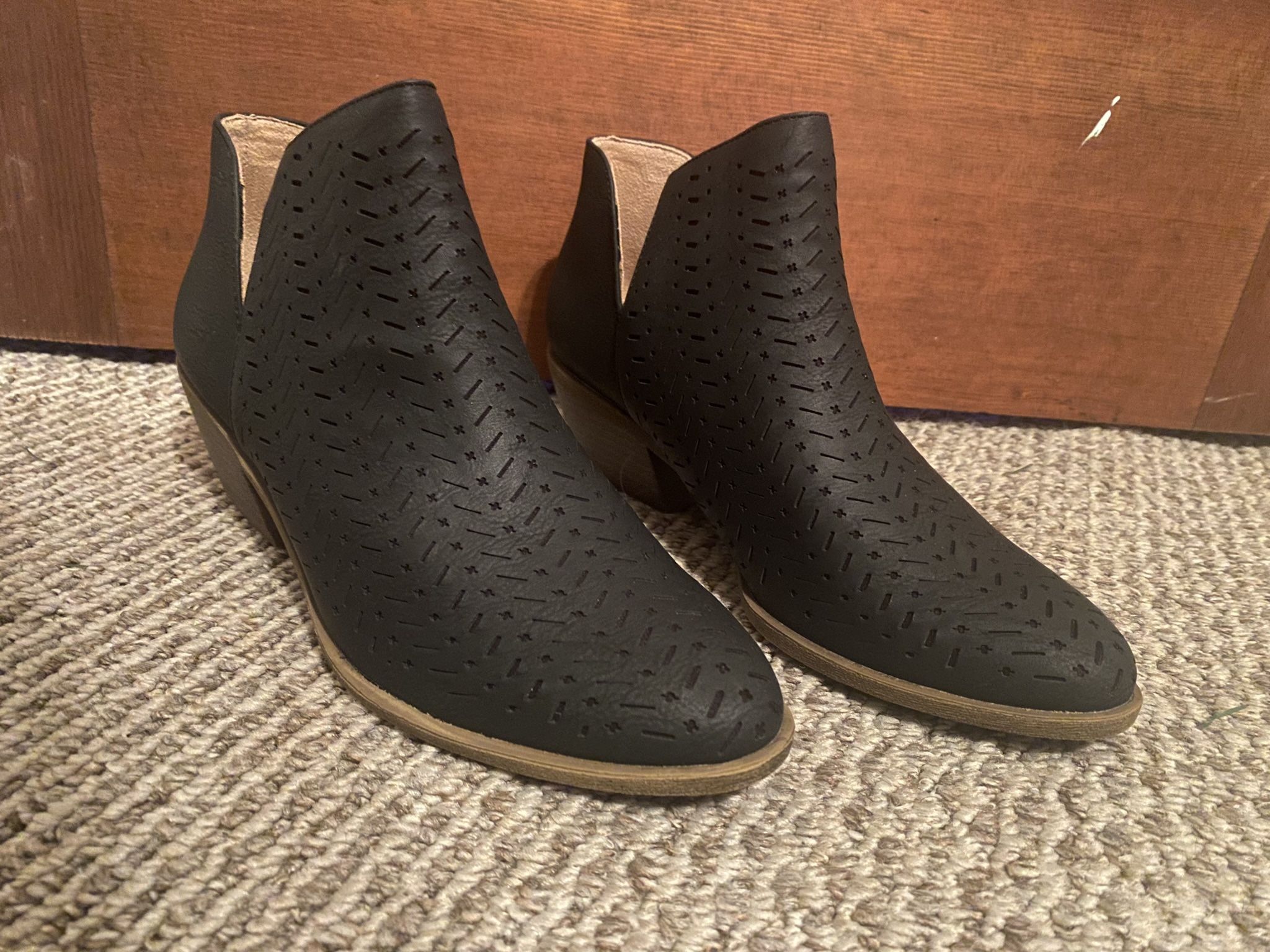 LifeStride Ankle Boots