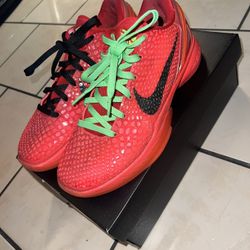 Kobe VI Reverse Grinch 9.5 Mens