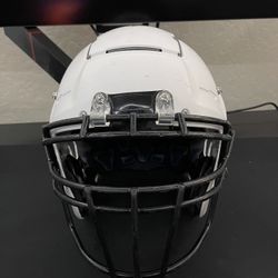 Schutt F7 VTD Adult Football Helmet with Facemask