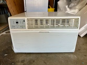 14000 BTU CROSLEY In-Wall Type A/C Air Conditioner Excellent Working!