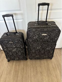 Suitcases $35 set