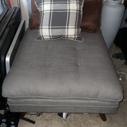 Chase Chair