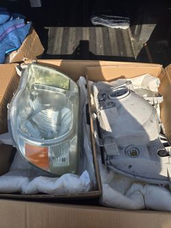 2008 TOYOTA TACOMA HEADLIGHT HSNIG