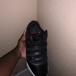 Jordan 11s 
