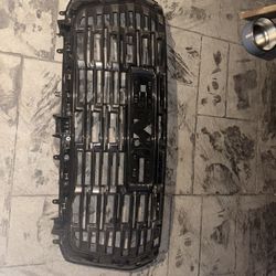 2021-2024 GMC YUKON DENALI BLACK GRILLE 