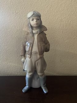 Lladro Little Pilot 6451