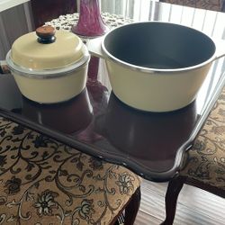 Two KF Pots 