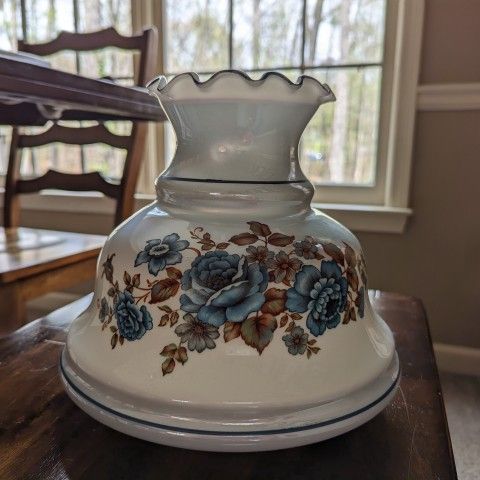 Vintage hurricane 2024 lamp shades
