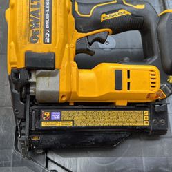 Dewalt 23* Nailer