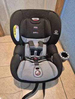Britax Marathon ClickTight Convertible Car https://offerup.com/redirect/?o=U2VhdC5SZWFk description