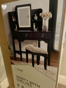 Vanity Mirror Table