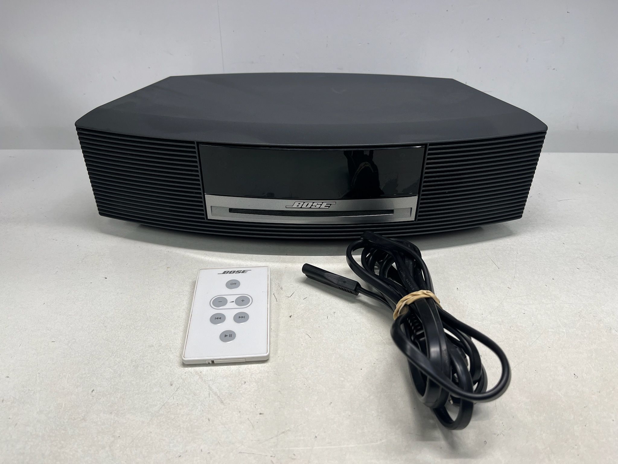 Bose Wave Music System AM/FM CD Player Clock Radio+ Remote