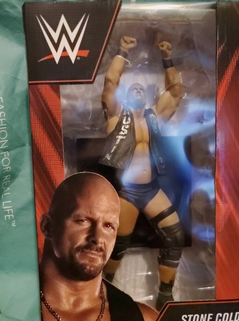 WWE STONE COLD STEVE AUSTIN Premium PCS 11.5 Inch Statue W/ DISPLAY STAND NEW