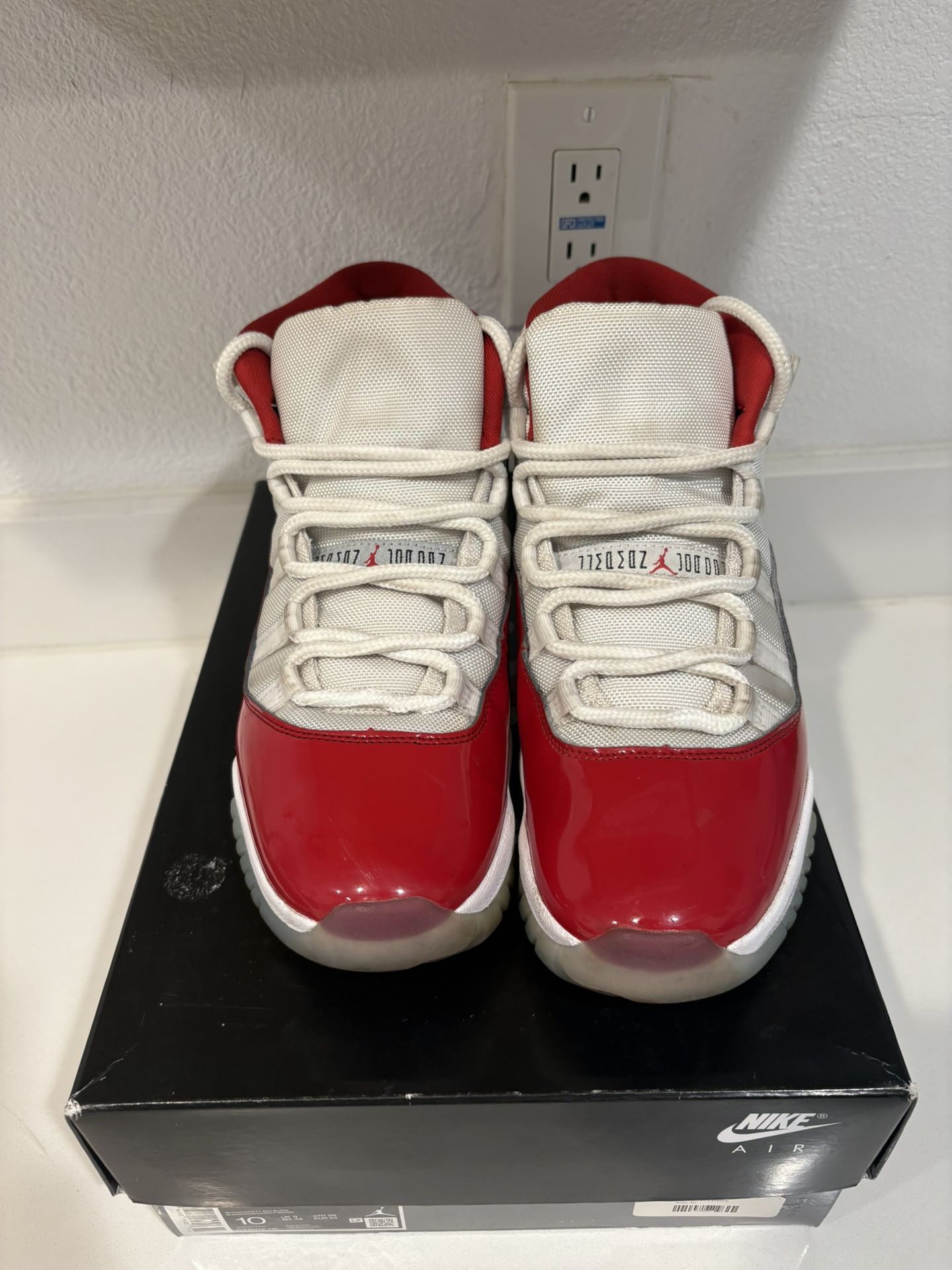 Jordan 11s