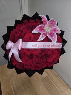 Red Roses Bouquet