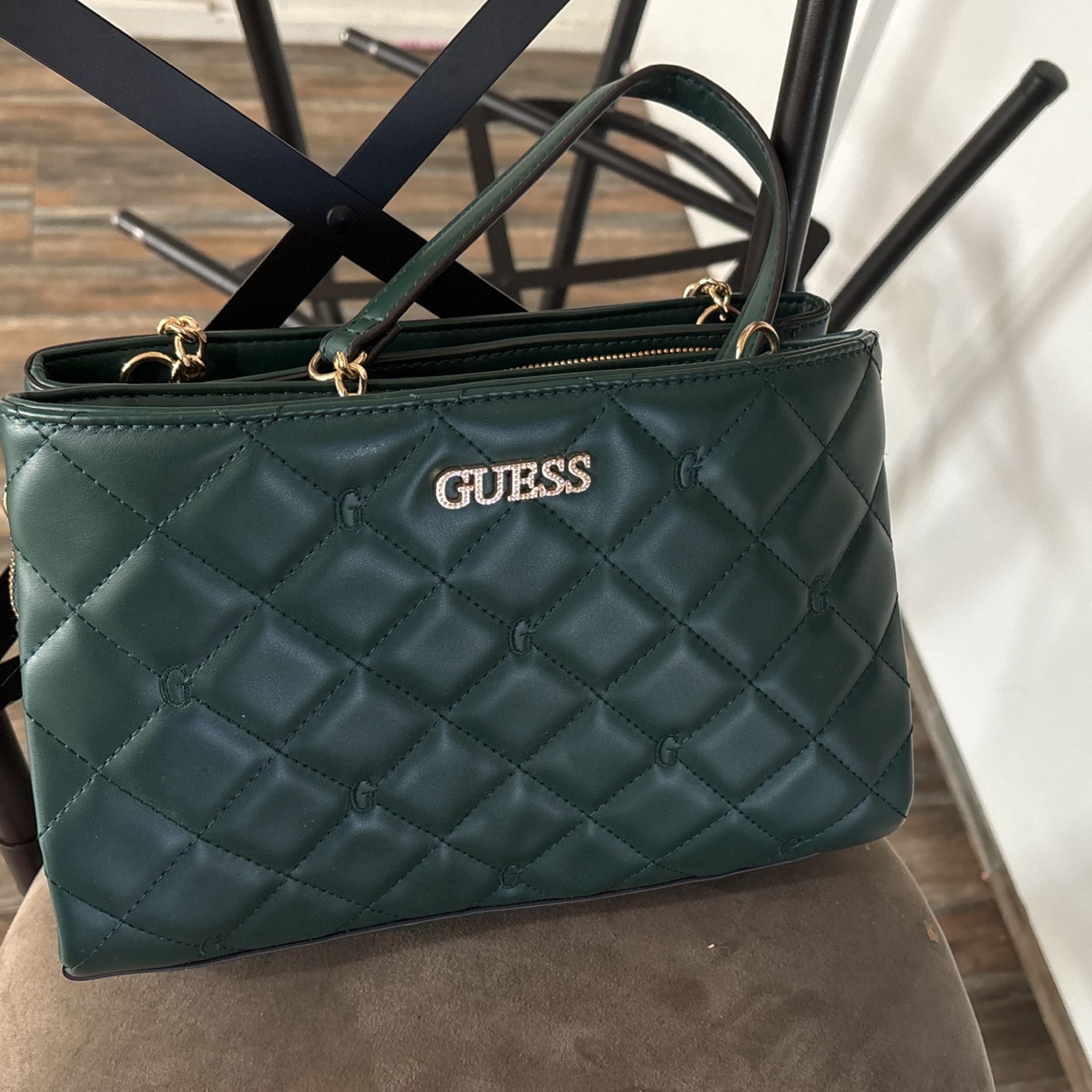 New Guess Purse