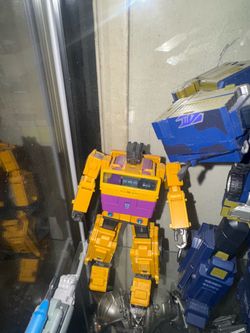 Transformers MastermindCreations 3rd party Takara tomy style Bruticus hasbro
