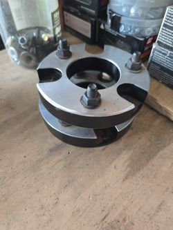 Nissian Frontier Front Strut Spacer
