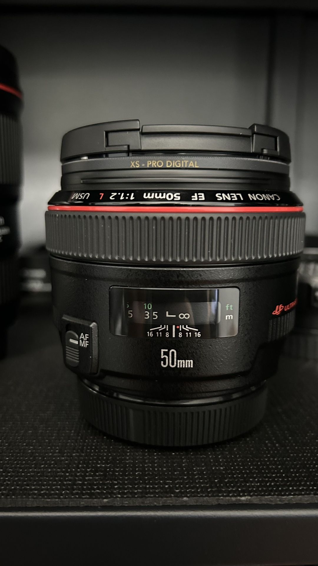 Canon EF 50mm 1.2L