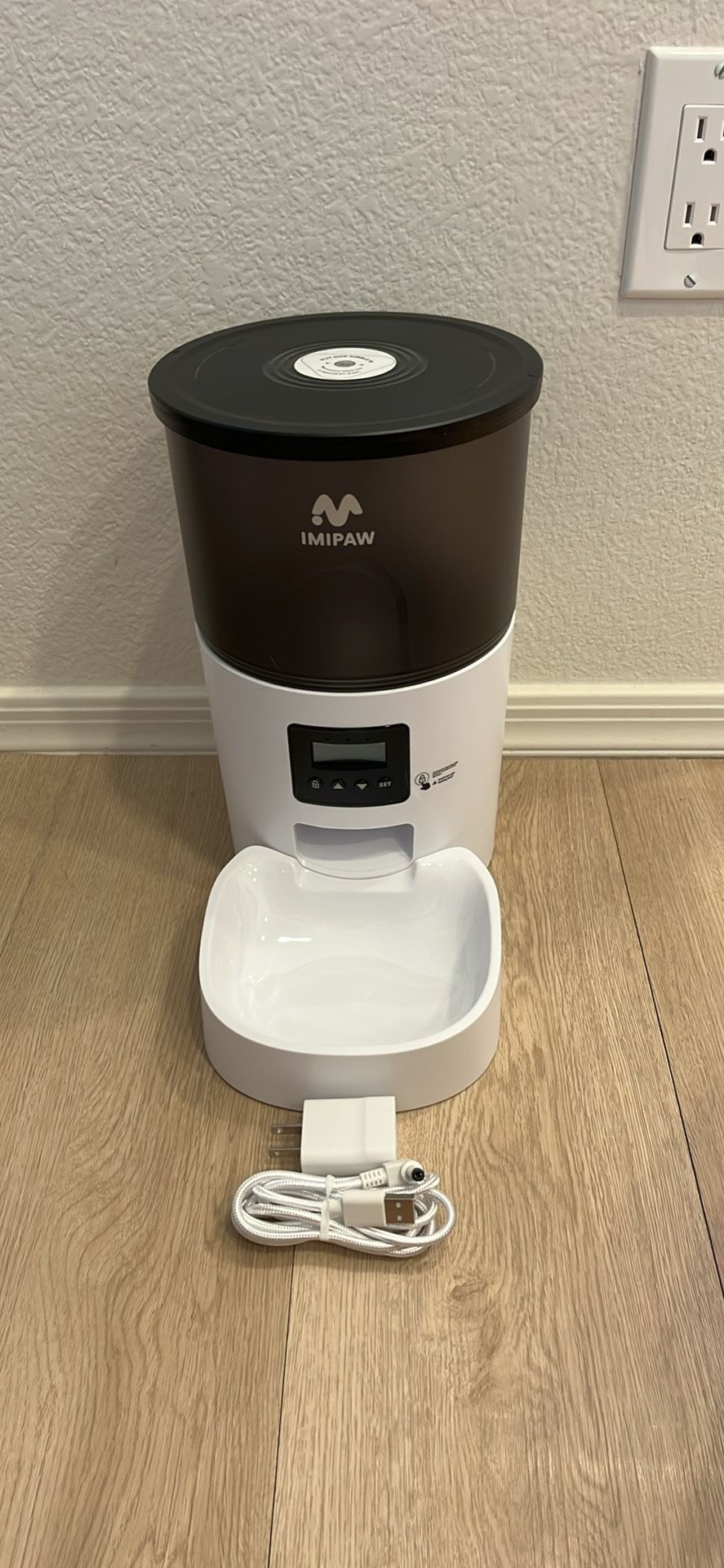Automatic Pet Feeder - New!
