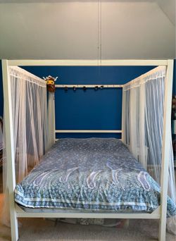 White bed frame