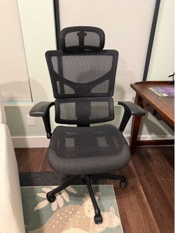 X-chair Great Condition