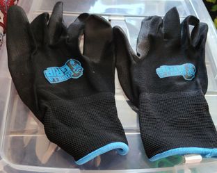 Gorilla Grip  gloves