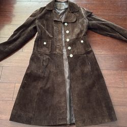 Suede long sleeve vintage jacket, long all buttons intact