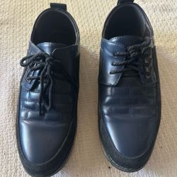 Shoes for men size 8.5 like new navy blue