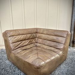 Restoration Hardware Chelsea Corner Chair - Kona Aniline Leather | FREE Delivery