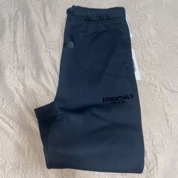 Black Essential Sweats 