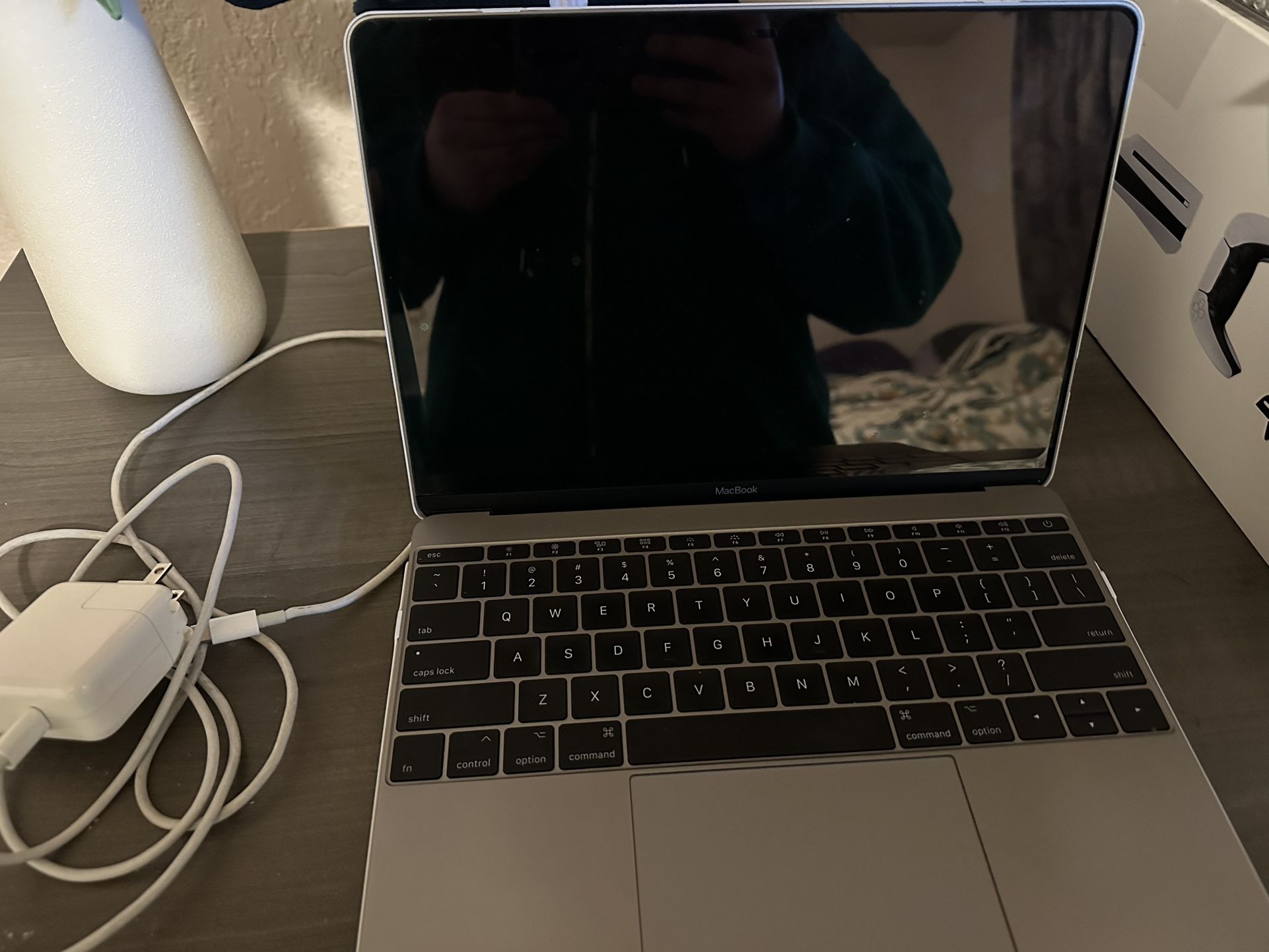 MacBook 
