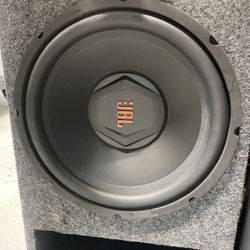 1000w Subwoofers 1000w Amp And Capacitor
